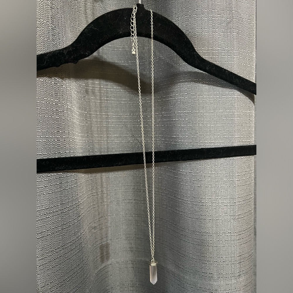 OS | Purple/Opaque pendant necklace